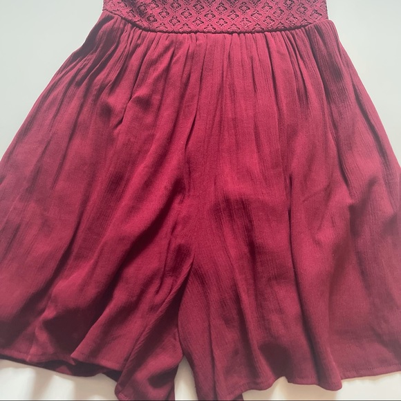 ⭐️Host Pick⭐️ BNWT Maurices Red Lace Romper - Picture 3 of 4